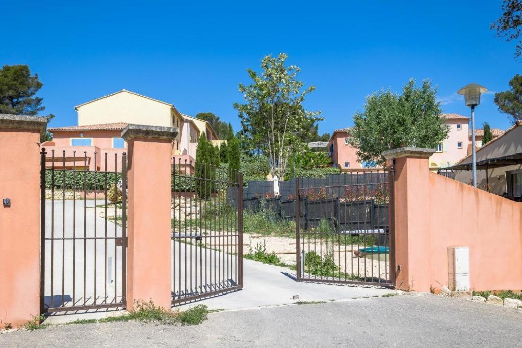 Appartement Roussillon Roussillon  Ngoại thất bức ảnh