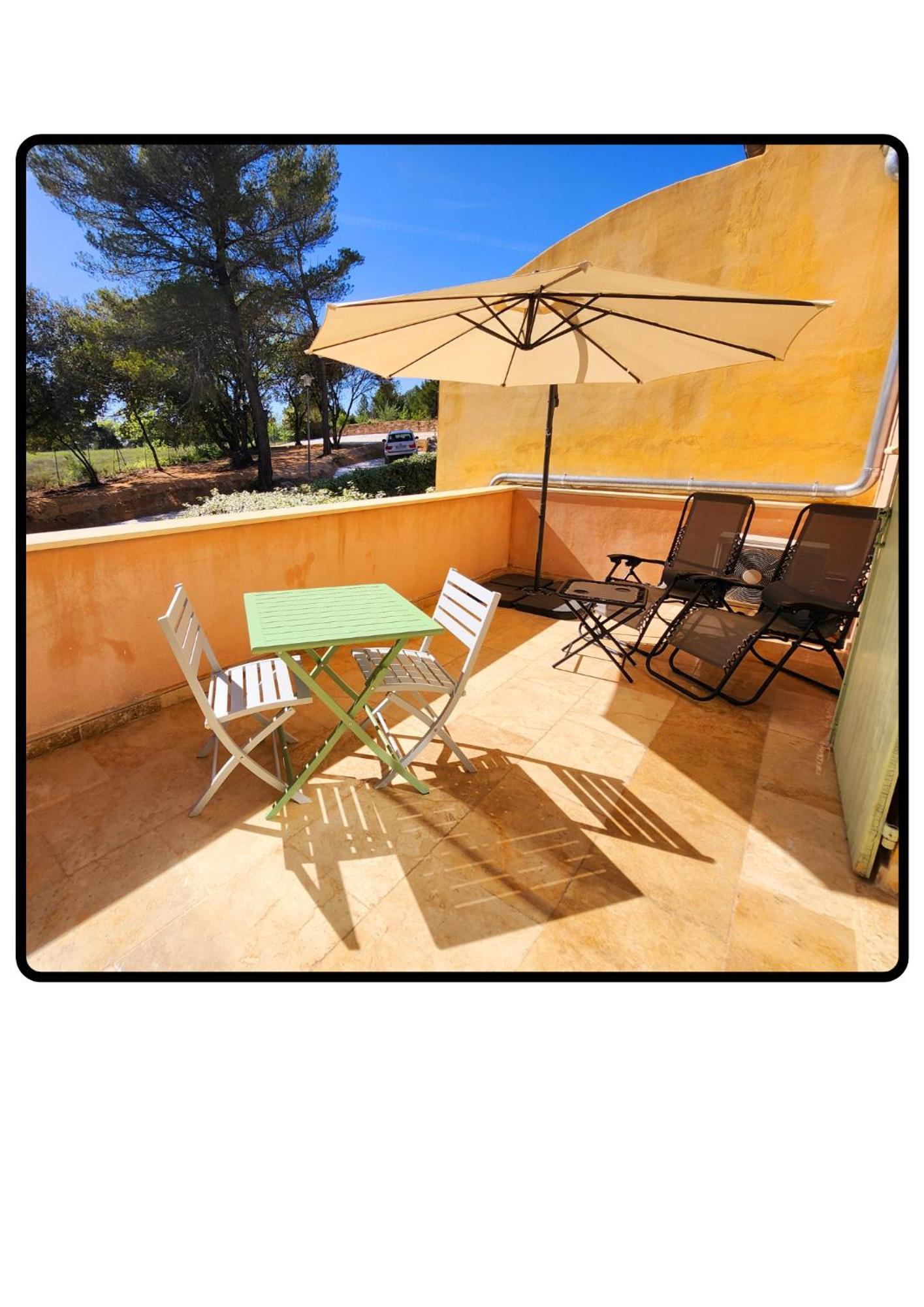 Appartement Roussillon Roussillon  Ngoại thất bức ảnh
